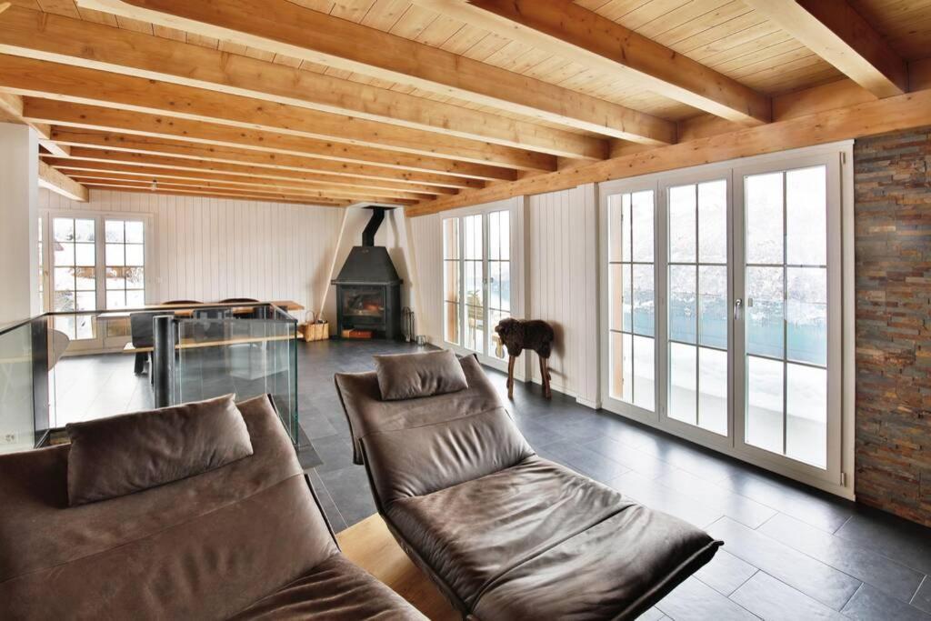 Exklusives Chalet Mit Traumhafter See- Und Bergsicht Seelisberg Eksteriør bilde
