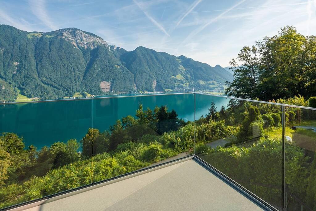 Exklusives Chalet Mit Traumhafter See- Und Bergsicht Seelisberg Eksteriør bilde